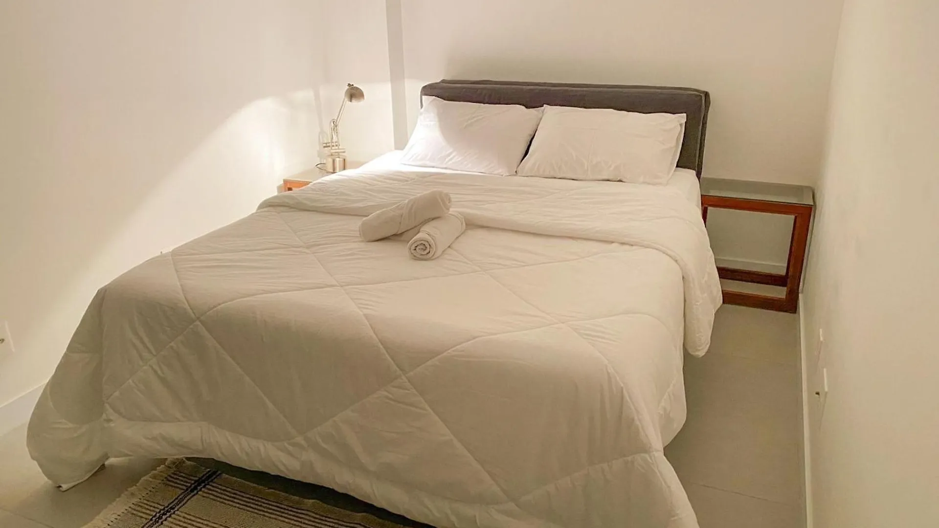 아파트 150M Da Praia De Jurere - Excelente Apartamento Florianópolis