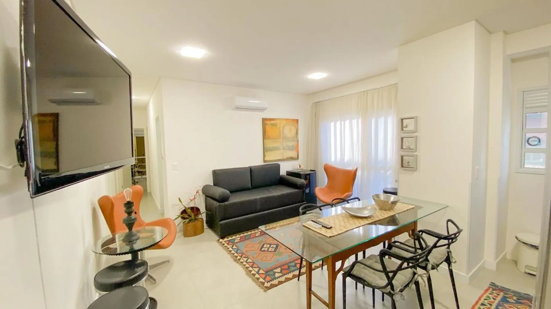 150M Da Praia De Jurere - Excelente Apartamento Florianópolis Brasil