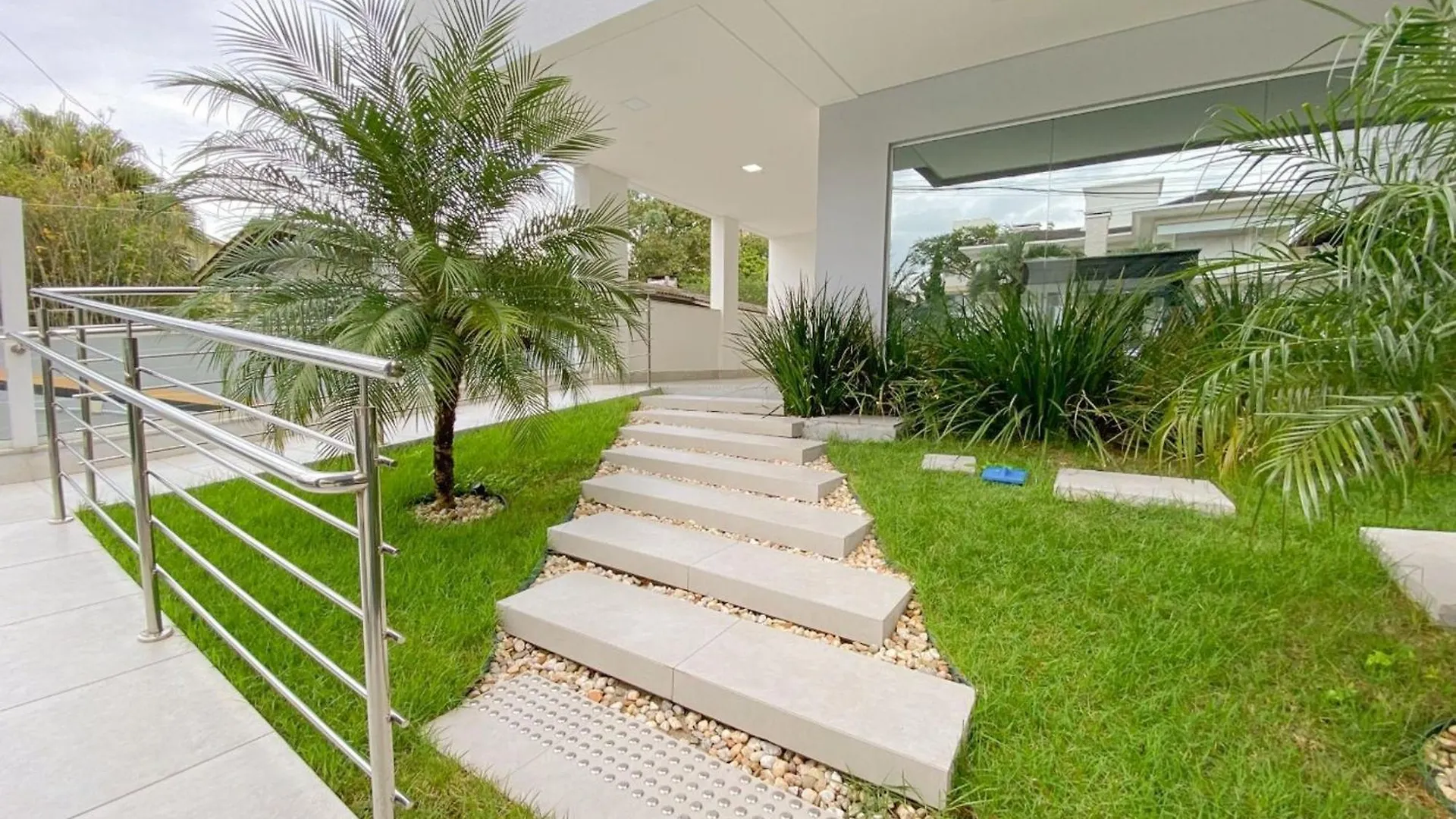 150M Da Praia De Jurere - Excelente Apartamento Florianópolis 0*,  Brazílie